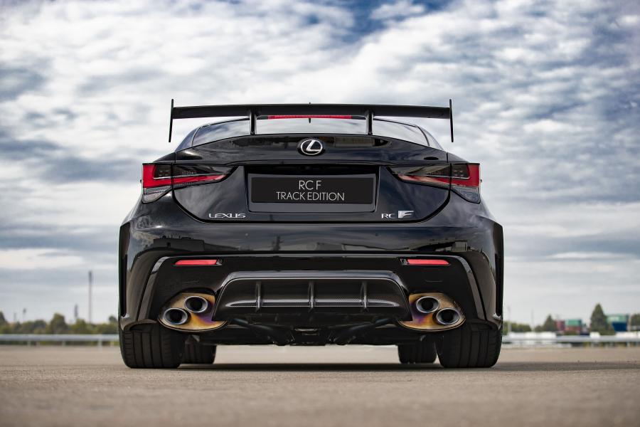  Lexus RC F Track Edition 2019 года  (AU) (фото 8 из 32)